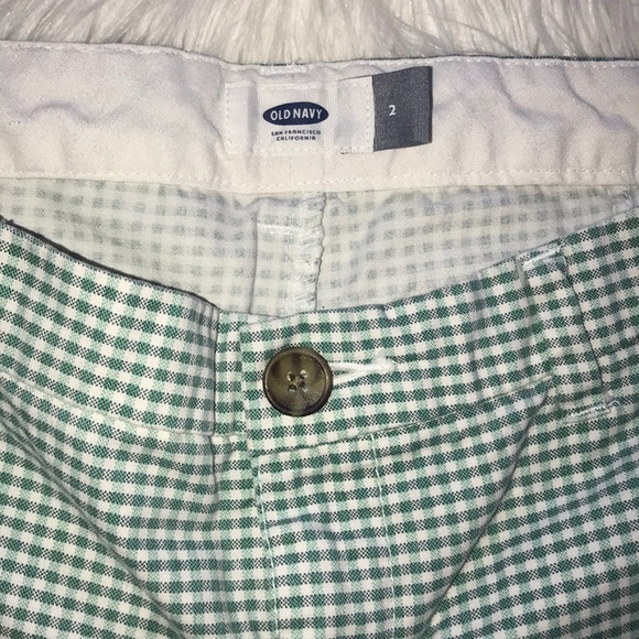 Plaid Old Navy Shorts - Picture 3 of 4